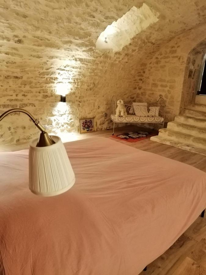 Le Refuge De La Sallee Gencay Экстерьер фото